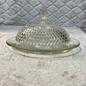 Butter/cheese tray with cover